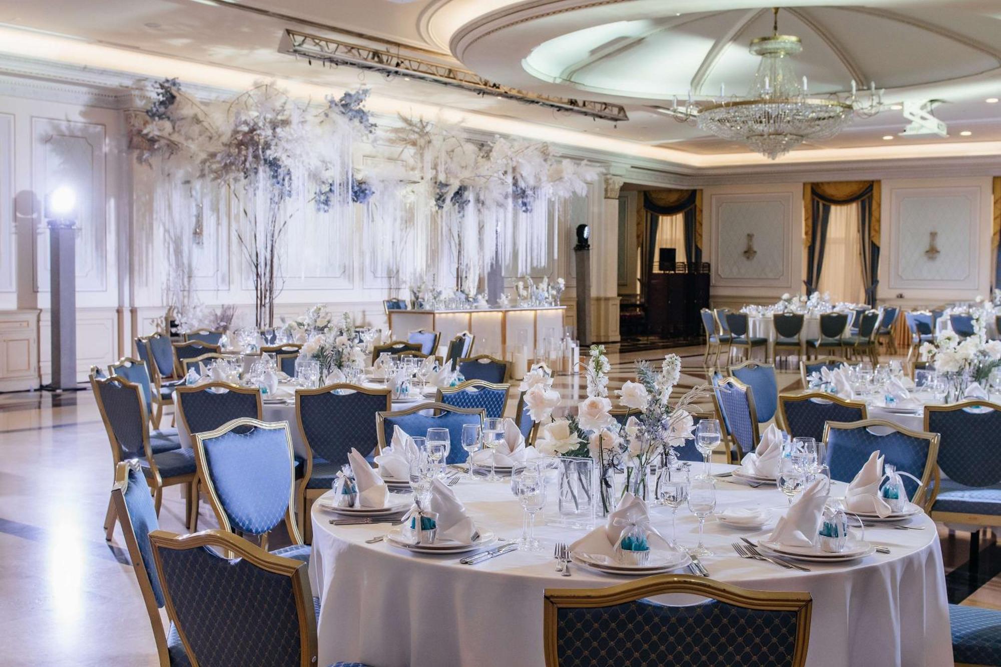 Radisson Hotel Astana Ngoại thất bức ảnh